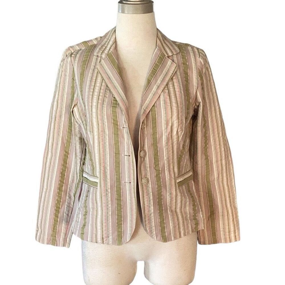 NWT CAbi Women’s 8 Seersucker Striped Long Sleeve 3 Button Blazer Jacket